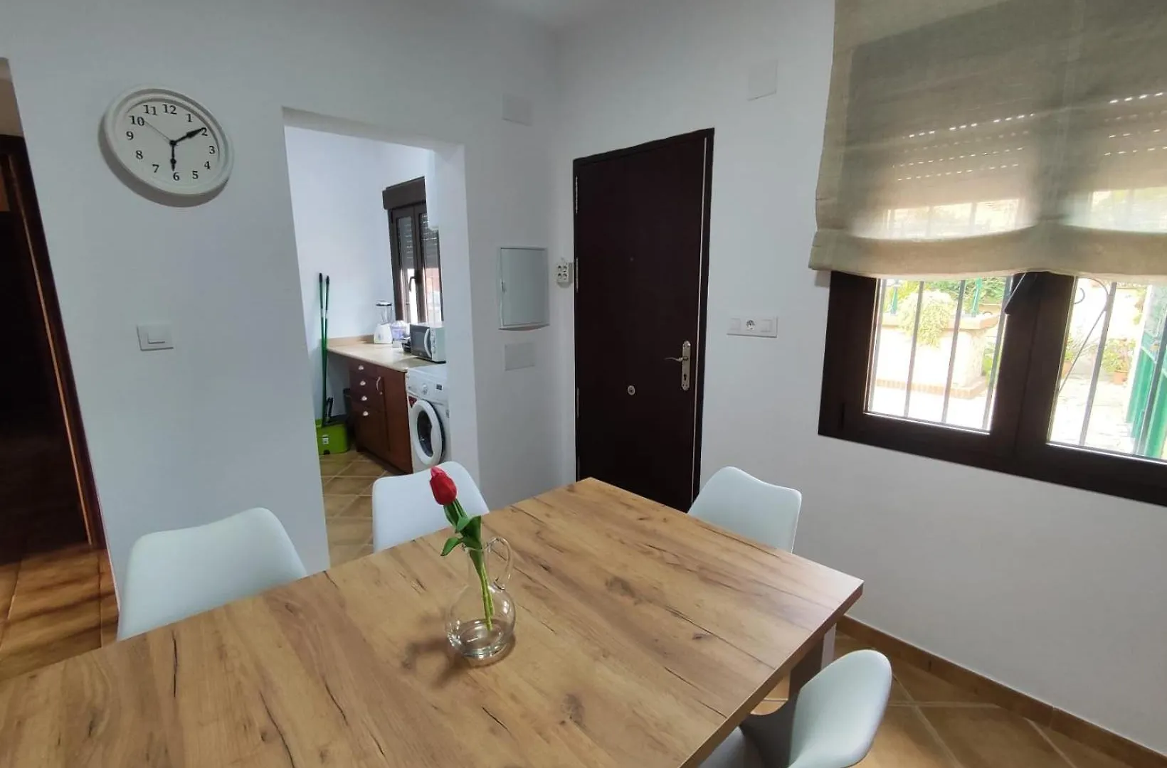 קוניל דה לה פרונטרה Encantador Chalet Con Piscina קוניל דה לה פרונטרה